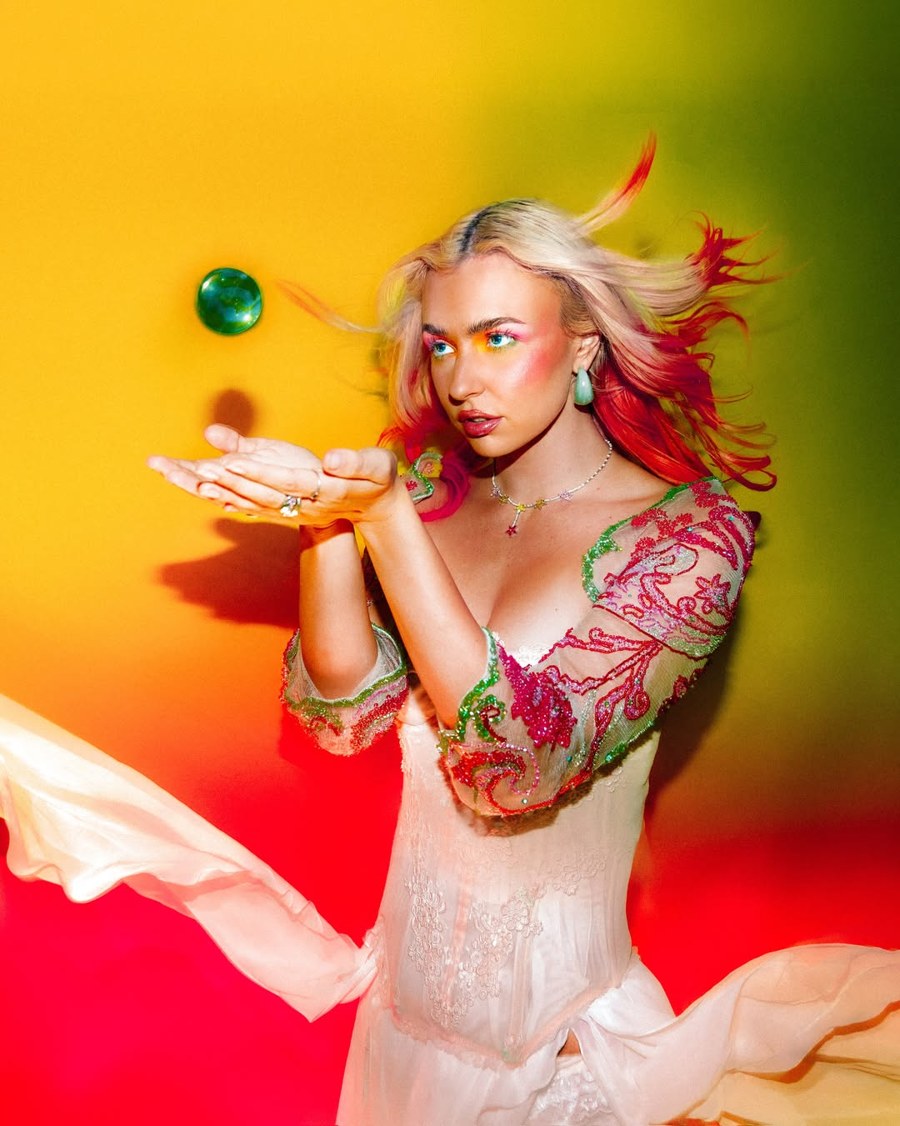 Maty Noyes